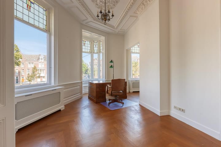 Foto 11 van Koningin Emmakade 157