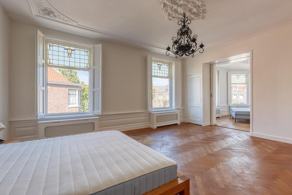 Foto 22 van Koningin Emmakade 157