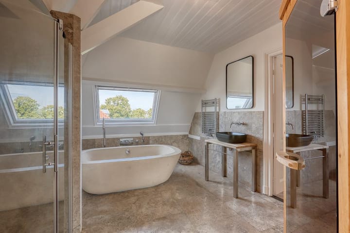 Foto 30 van Koningin Emmakade 157