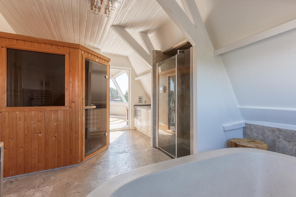 Foto 31 van Koningin Emmakade 157