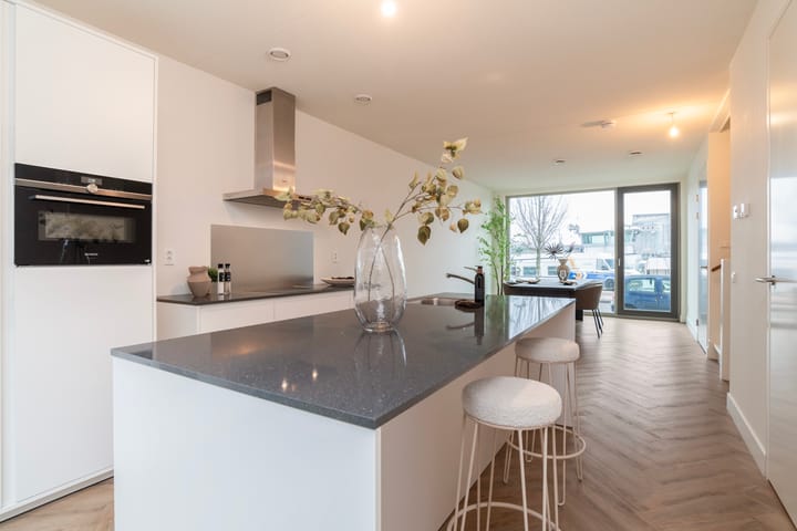 Foto 8 van Maashaven N.z. 41