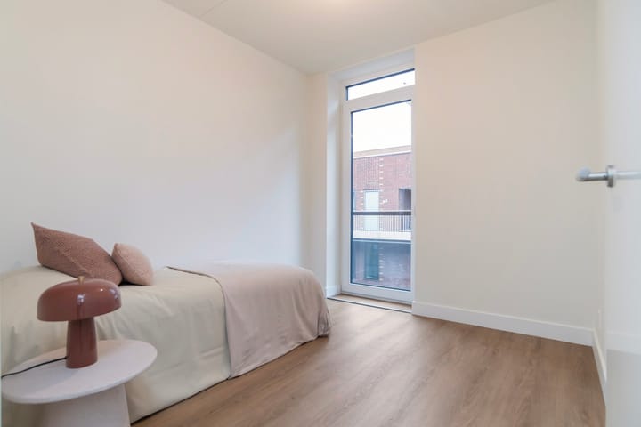 Foto 25 van Maashaven N.z. 41