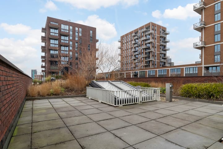 Foto 32 van Maashaven N.z. 41