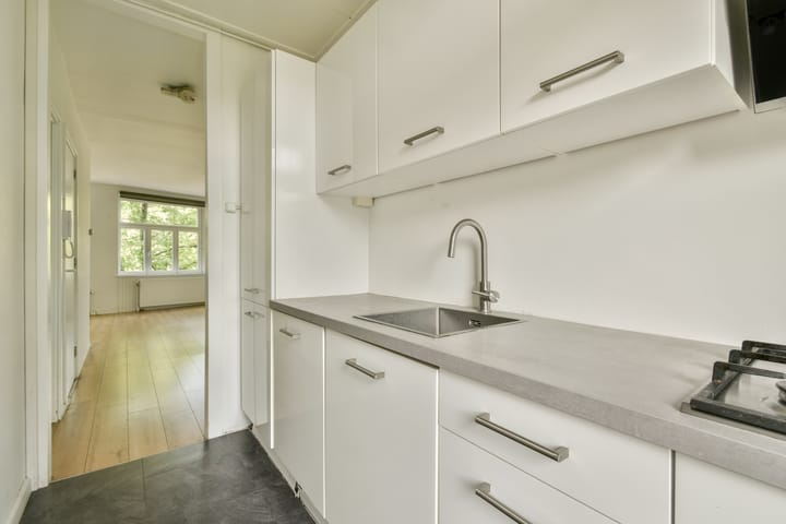 Foto 9 van Orteliusstraat 276-3