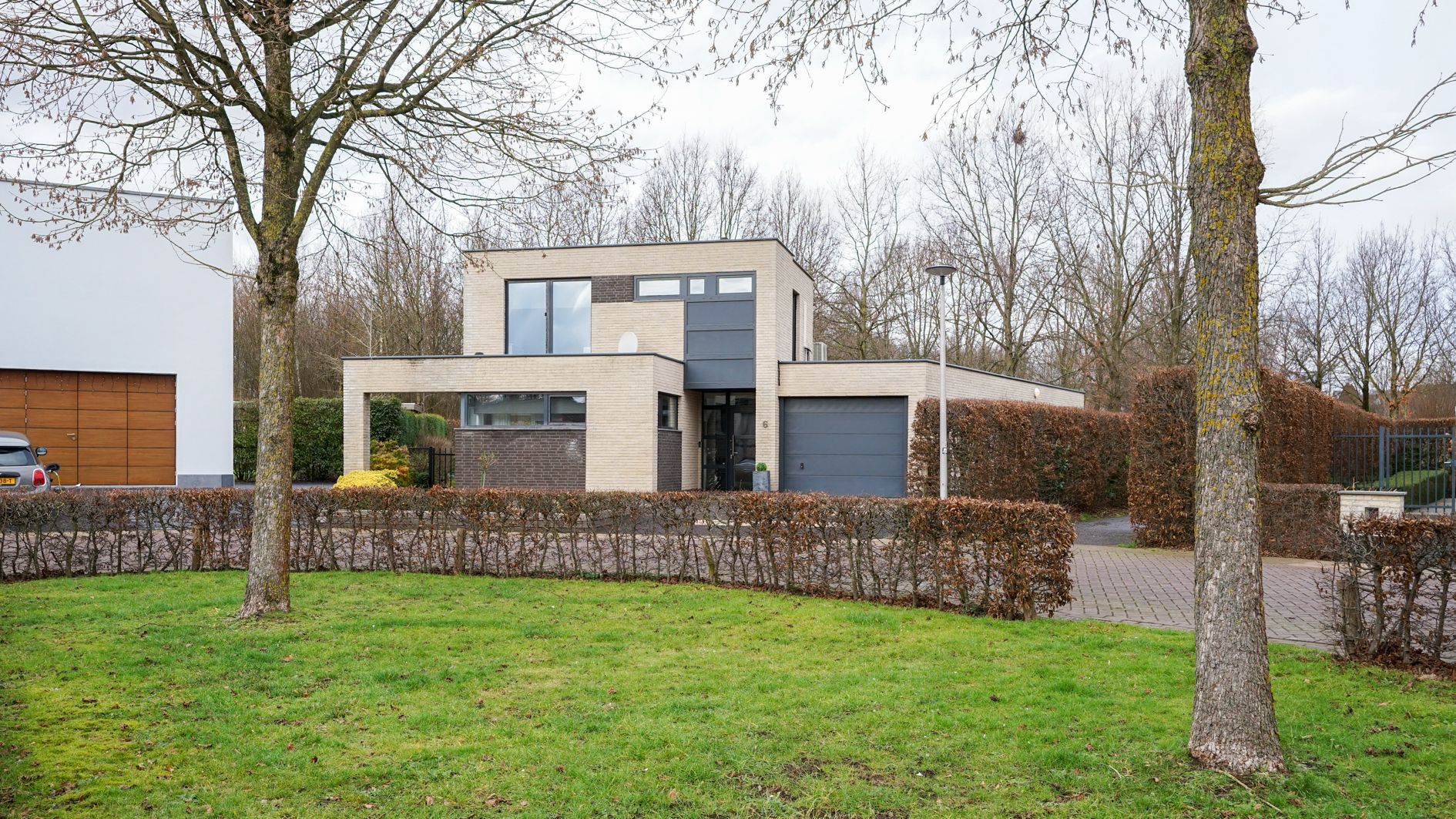 Photo 51 of Hazelaar 6