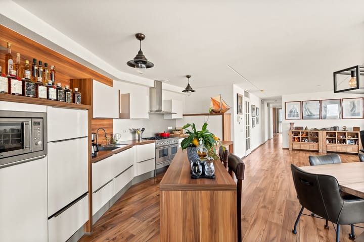 Foto 12 van Antoni Gaudipark 62