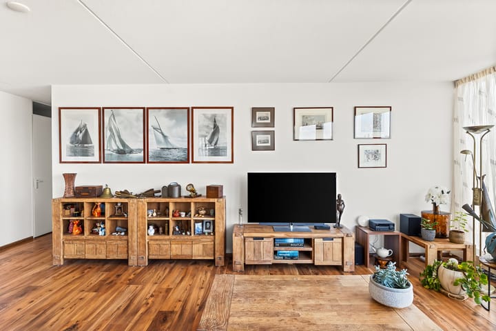 Foto 18 van Antoni Gaudipark 62