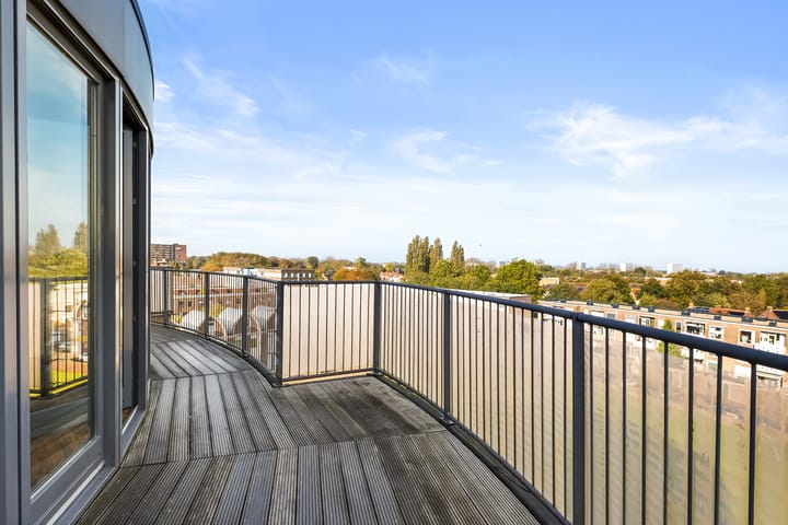 Foto 21 van Antoni Gaudipark 62