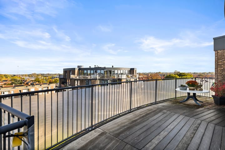 Foto 31 van Antoni Gaudipark 62