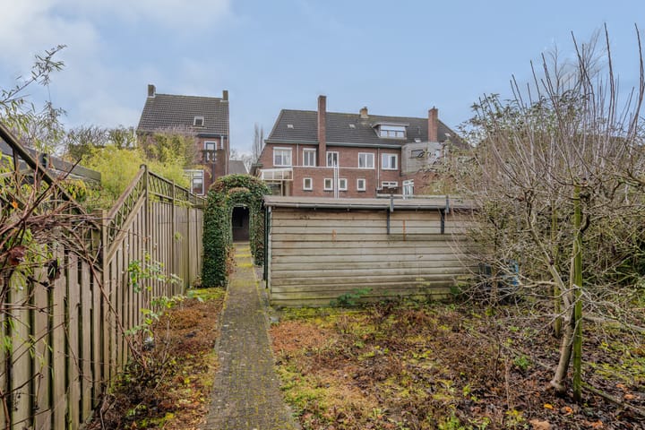 Foto 32 van Maasstraat 26