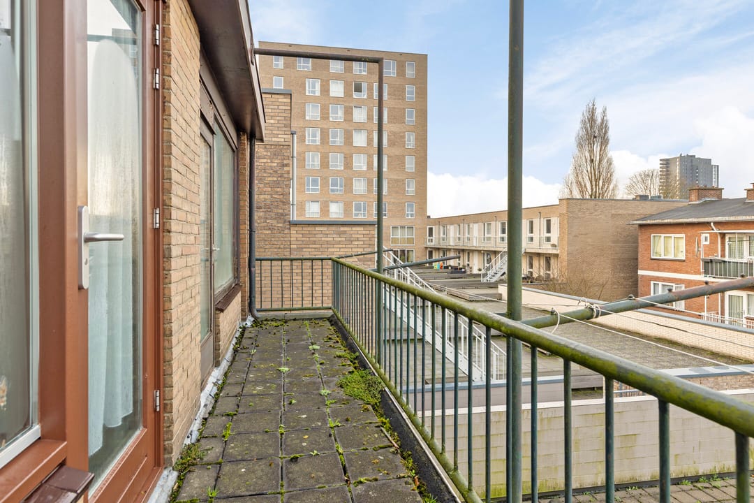 Photo 32 of Rooseveltstraat 15