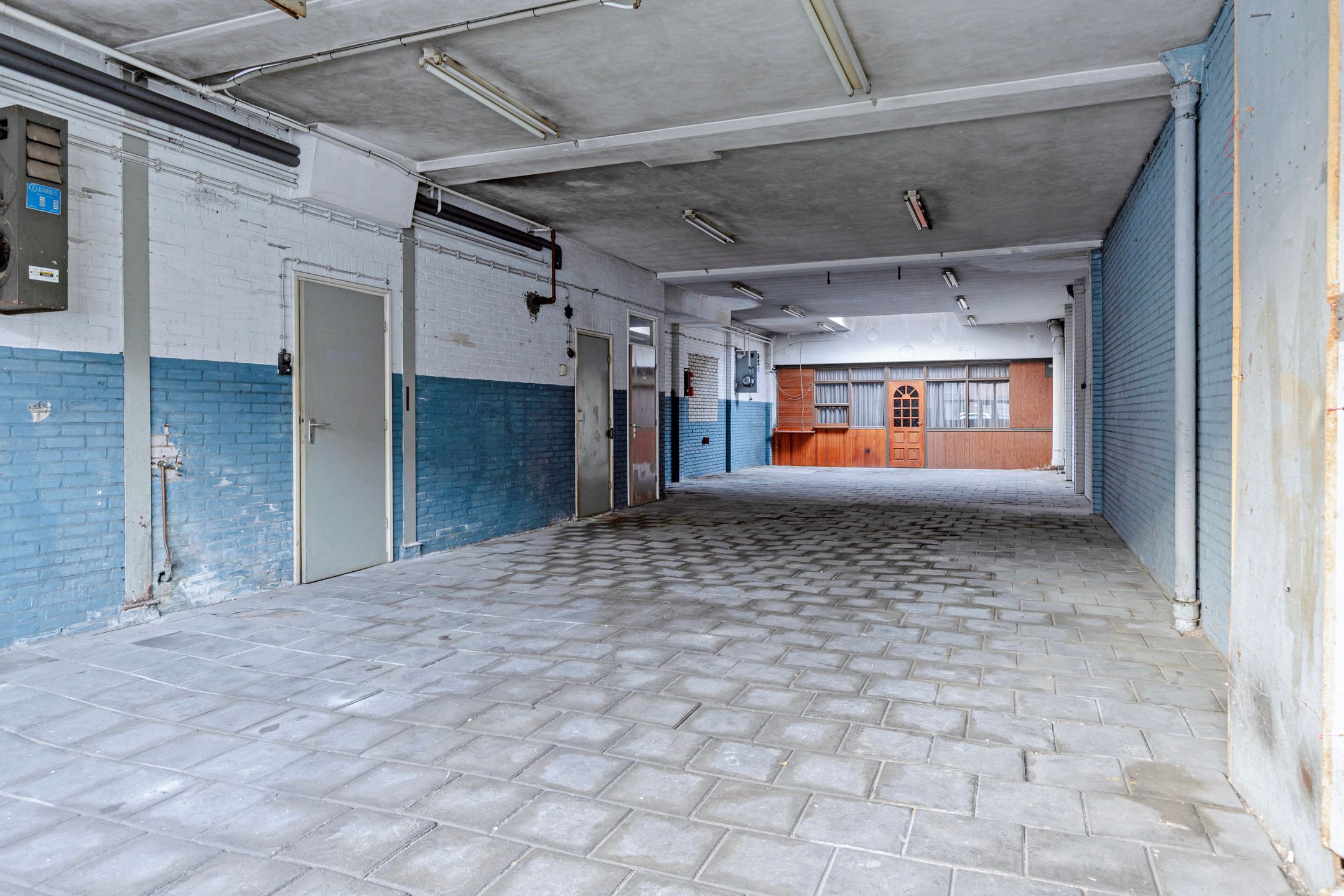 Photo 36 of Rooseveltstraat 15