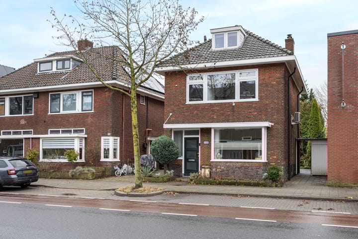 Photo 4 of Oldenzaalsestraat 346