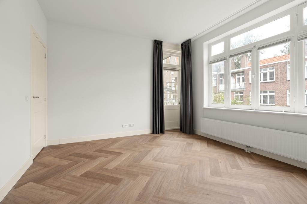 Foto 28 van Brahmsstraat 16-2