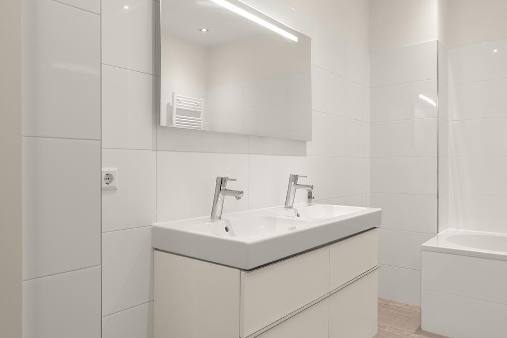 Foto 31 van Brahmsstraat 16-2