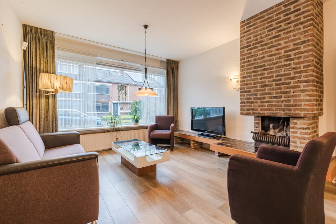 Photo 2 of Provisorstraat 24