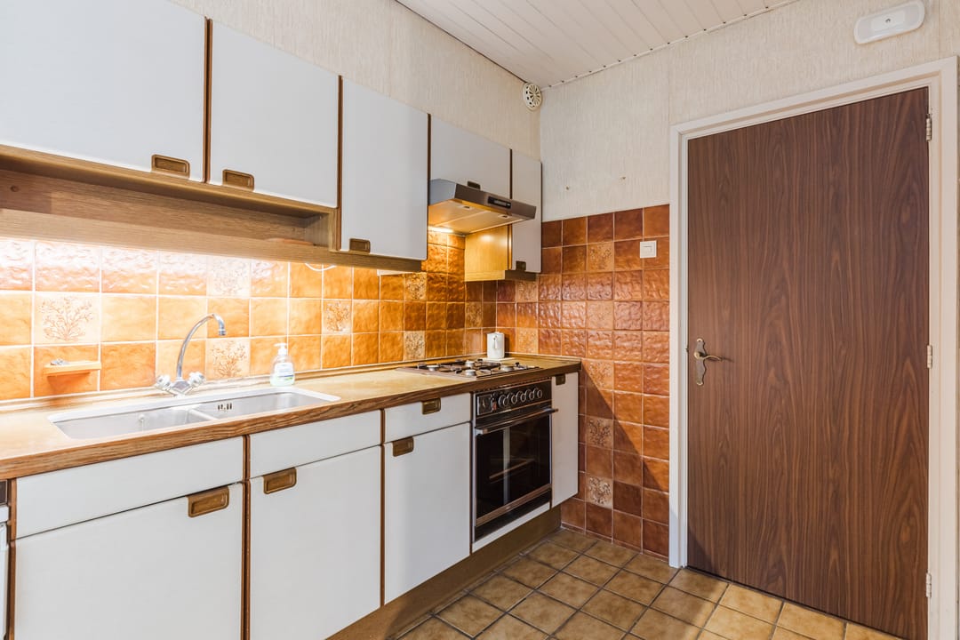 Photo 16 of Provisorstraat 24