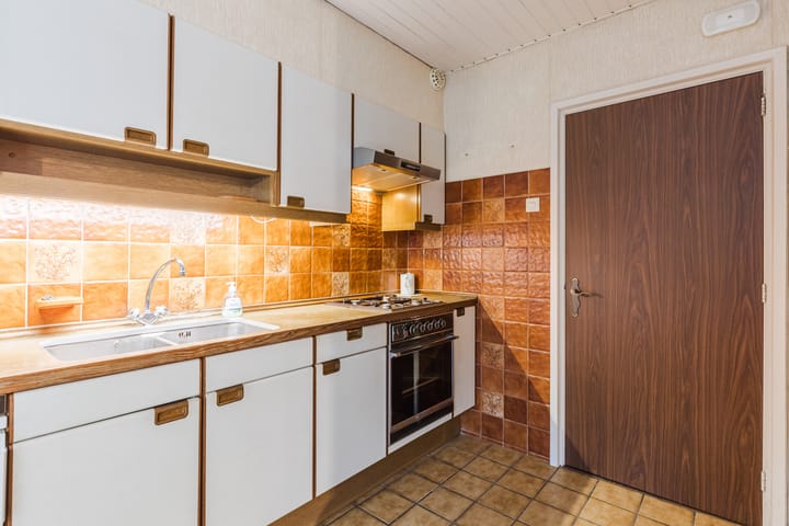 Foto 16 van Provisorstraat 24