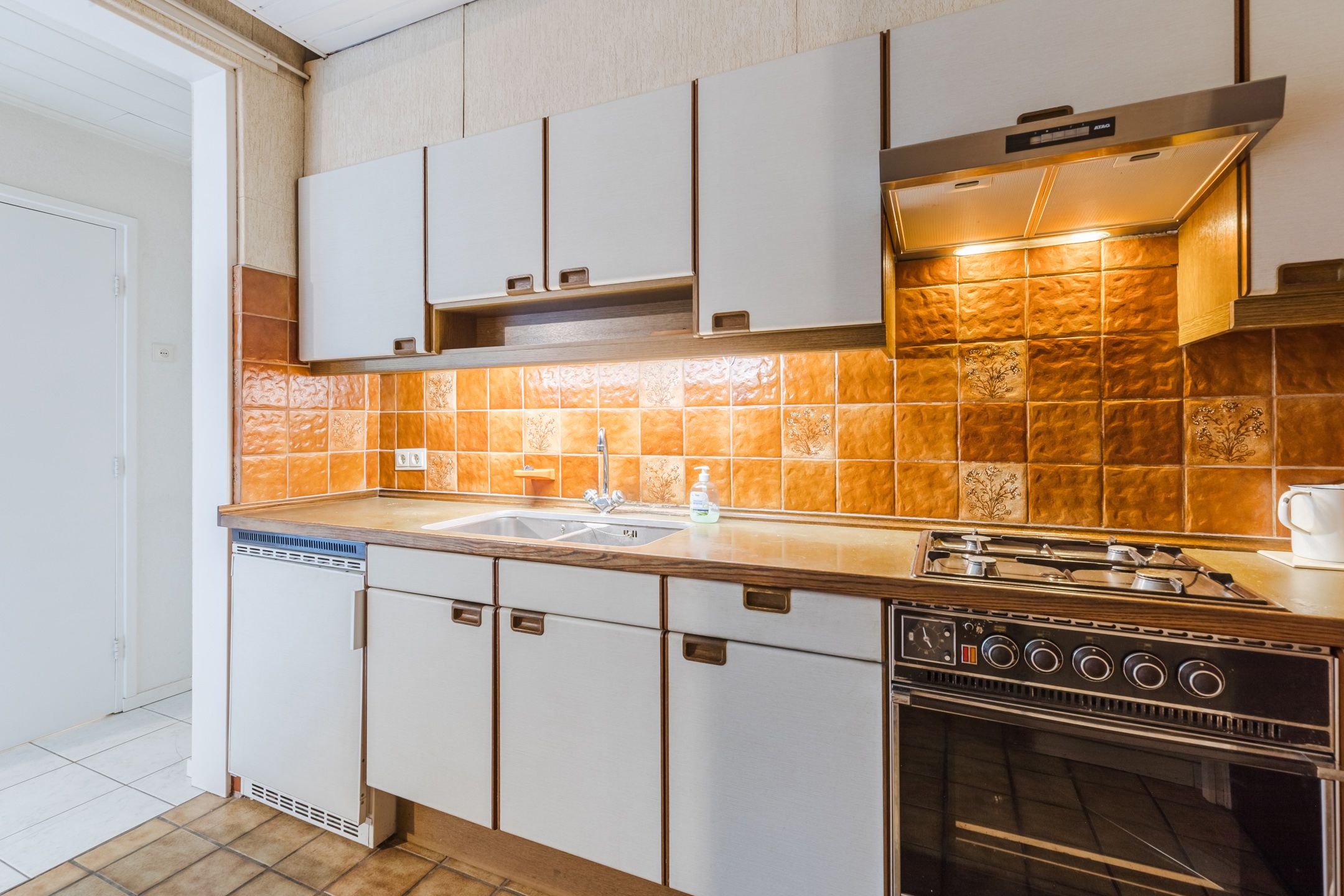 Photo 18 of Provisorstraat 24