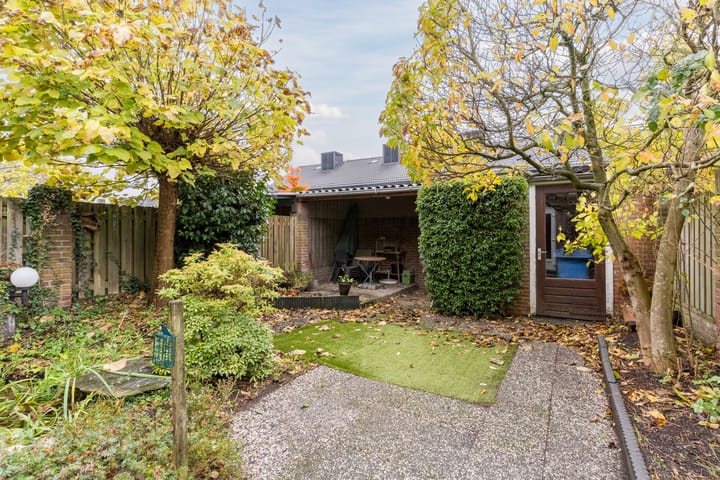 Foto 34 van Provisorstraat 24