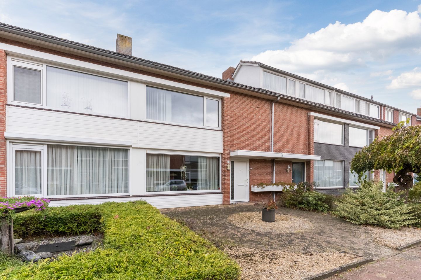 Photo 40 of Provisorstraat 24