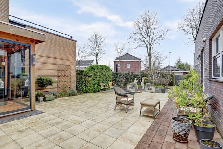 Foto 21 van Zwanebloem 4