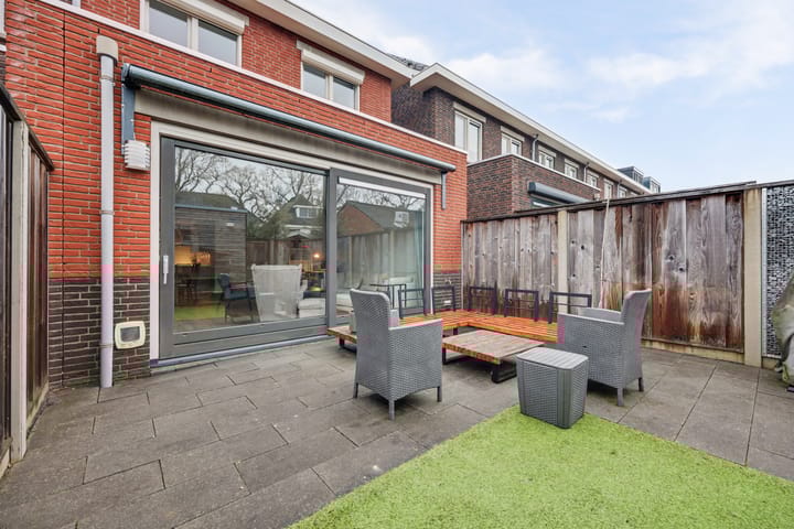 Foto 24 van Begoniastraat 33