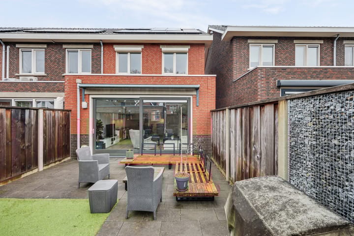 Foto 25 van Begoniastraat 33