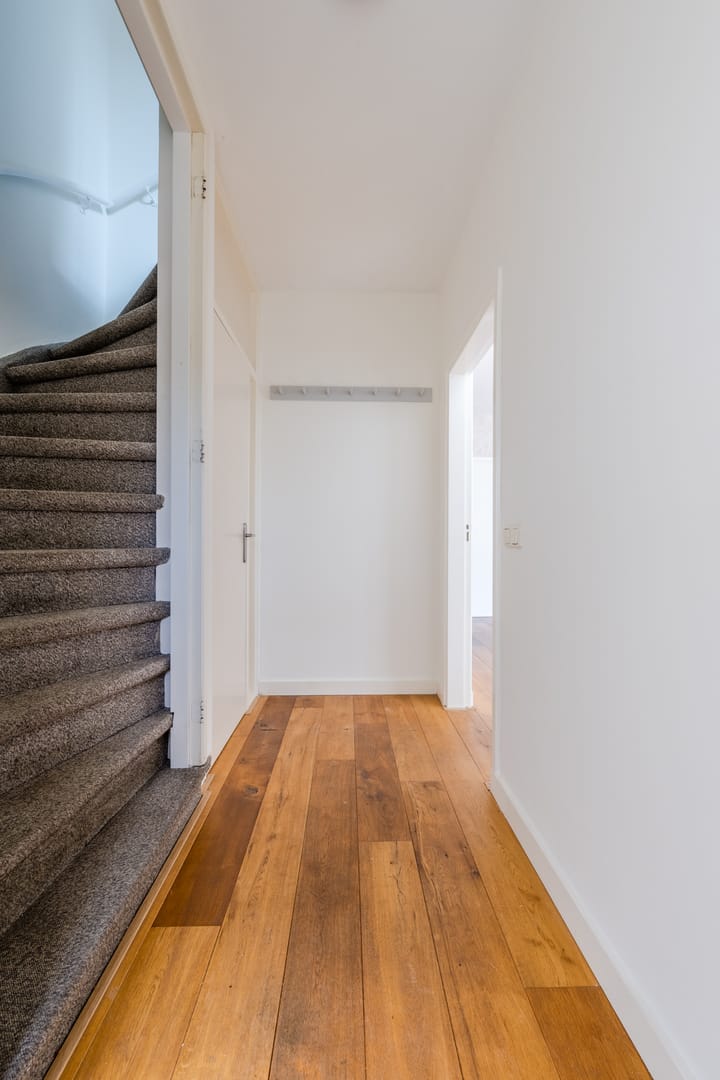 Photo 7 of Johannes Heerstraat 13