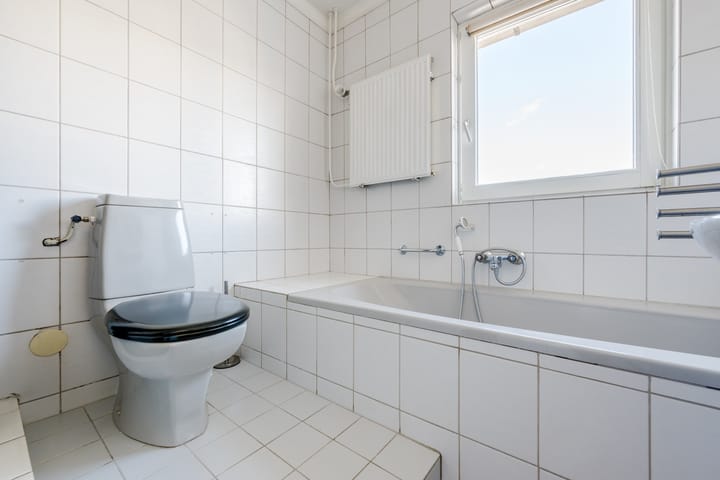 Photo 25 of Johannes Heerstraat 13