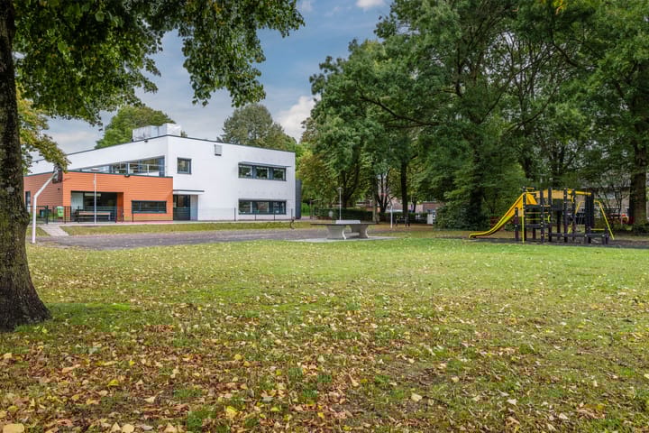 Photo 41 of Johannes Heerstraat 13