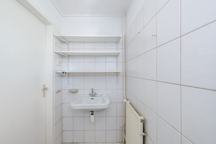 Photo 27 of Johannes Heerstraat 13