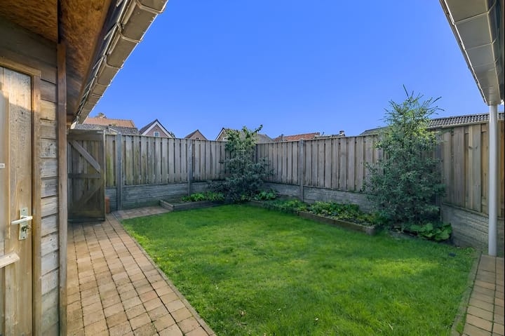 Foto 35 van Beatrixstraat 10