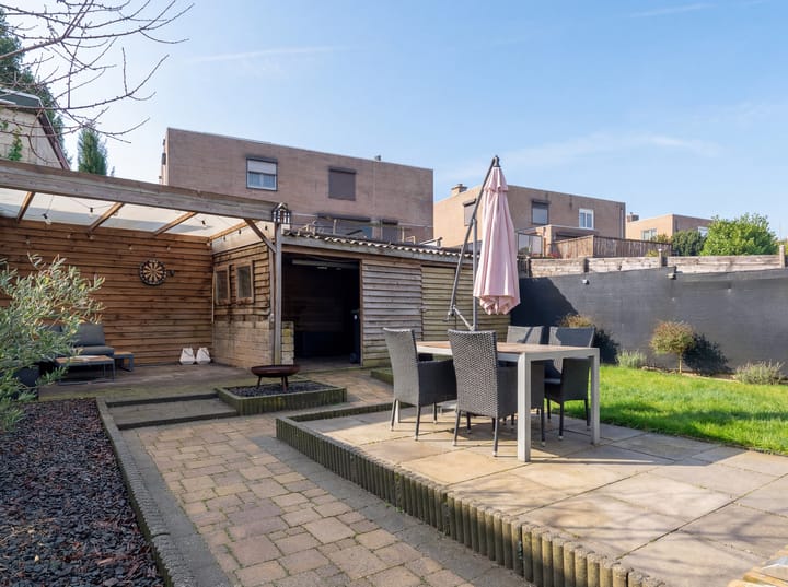 Foto 24 van Emmastraat 32