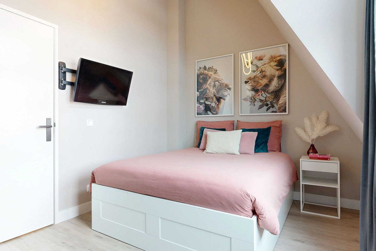 Foto 4 van Wijnesteijnstraat 17-2