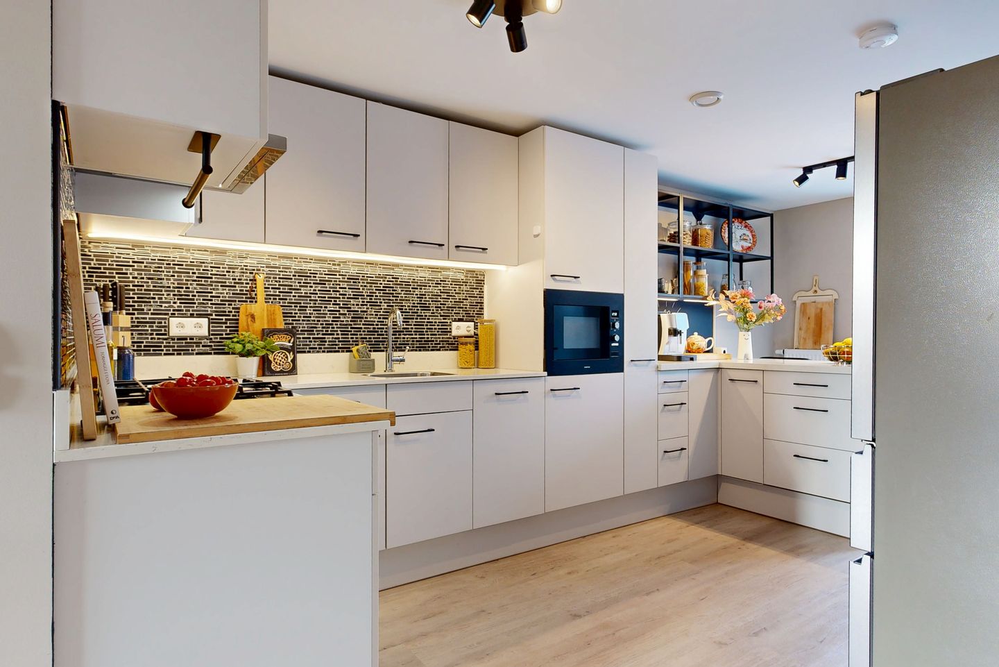 Foto 14 van Wijnesteijnstraat 17-2