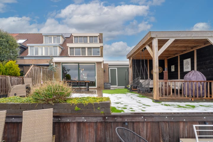 Foto 5 van Parelgras 148