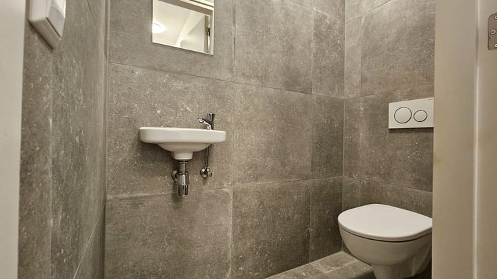 Foto 13 van Moerkerkestraat 82-A