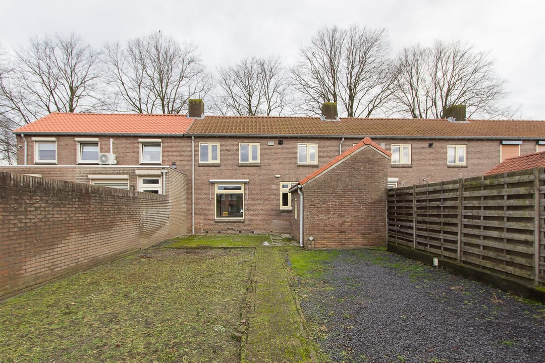 Foto 2 van Prins Bernhardplein 2