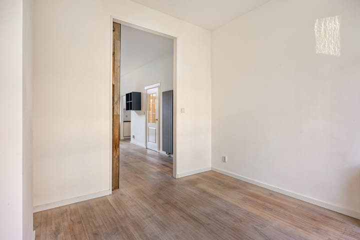 Foto 11 van Buitenruststraat 6