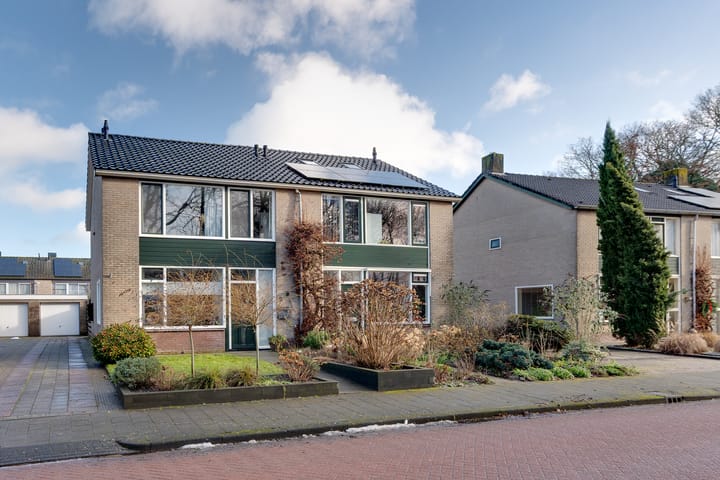 Foto 2 van Lijsterlaan 8