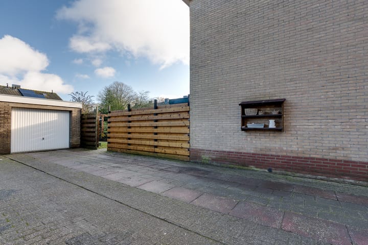 Foto 39 van Lijsterlaan 8