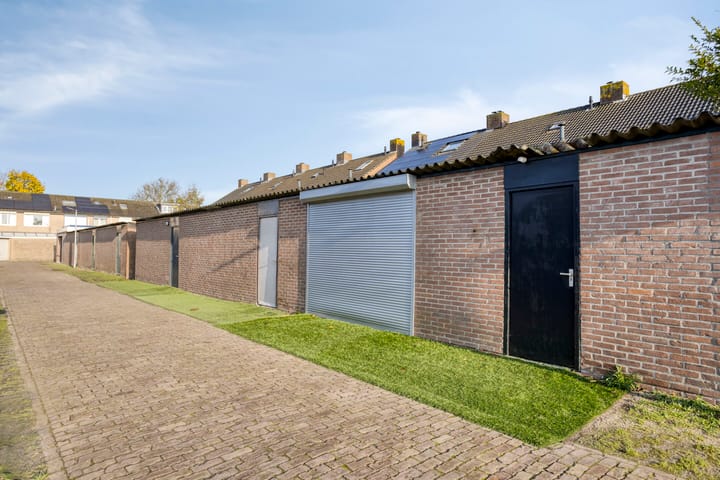 Foto 27 van Petuniastraat 30