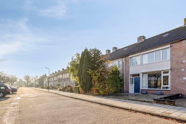 Foto 30 van Petuniastraat 30