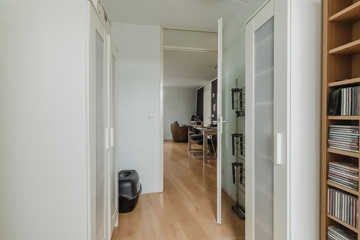 Foto 24 van Edisonstraat 2-E