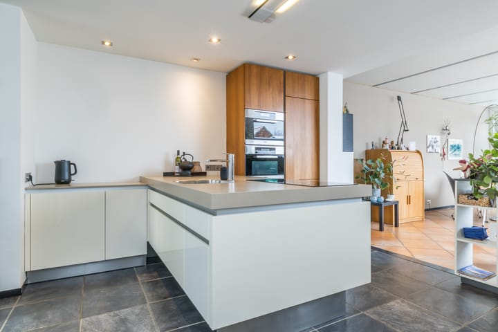 Foto 7 van Meesweg 12-A