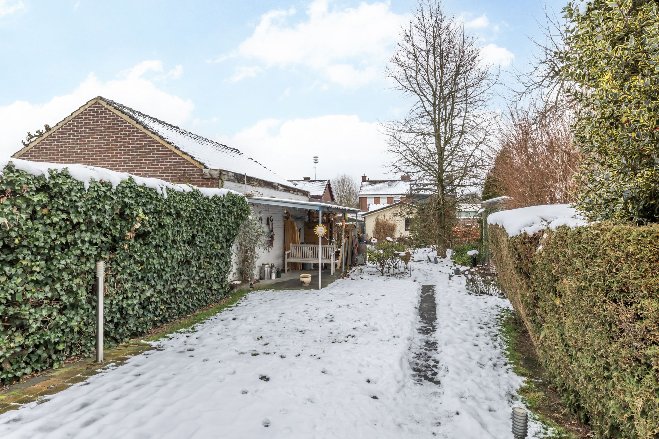 Photo 21 of Meesweg 12-A