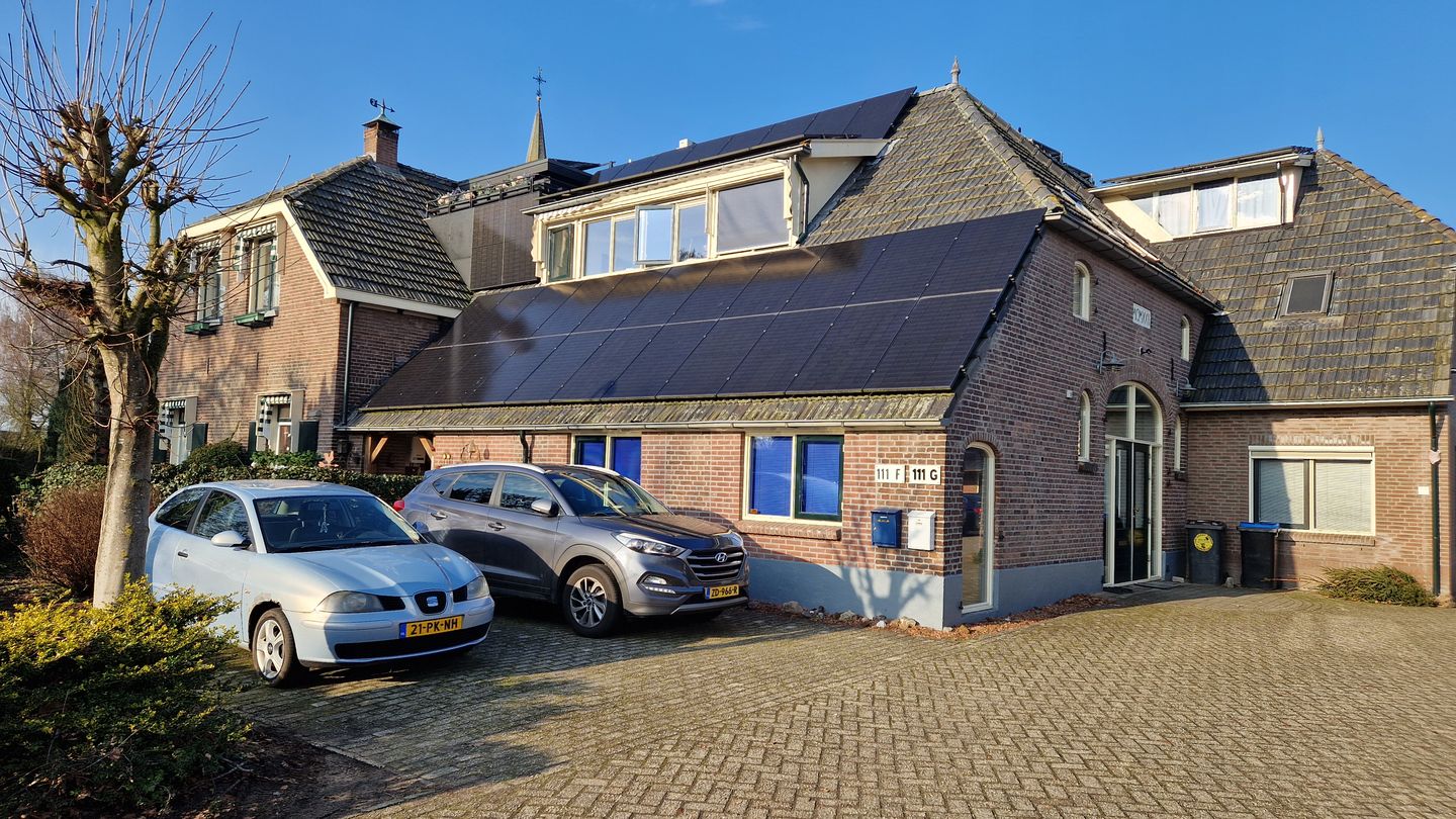 Bekijk foto 4 van Oerdijk 111-F