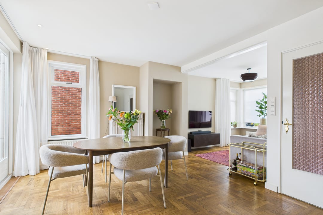 Photo 11 of Beatrixstraat 4