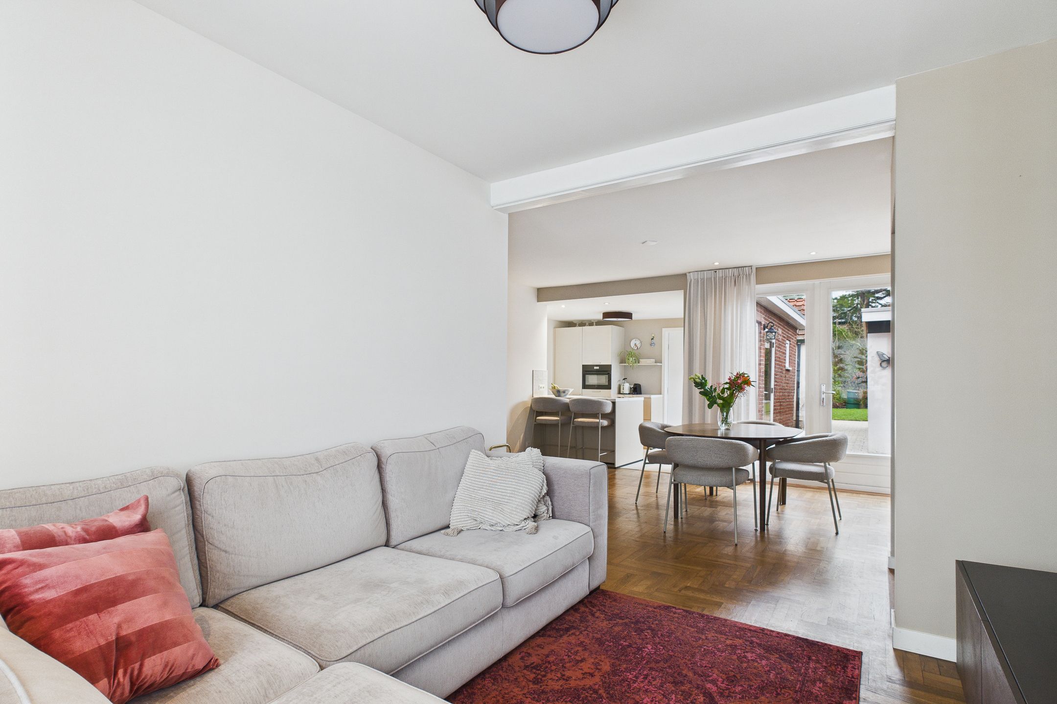 Photo 15 of Beatrixstraat 4
